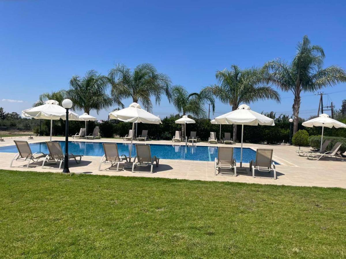 Protaras Tennis And Country Club Екстериор снимка
