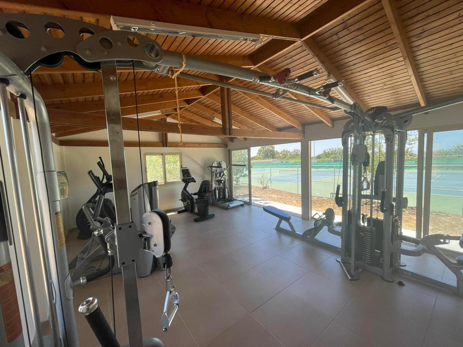 Protaras Tennis And Country Club Екстериор снимка