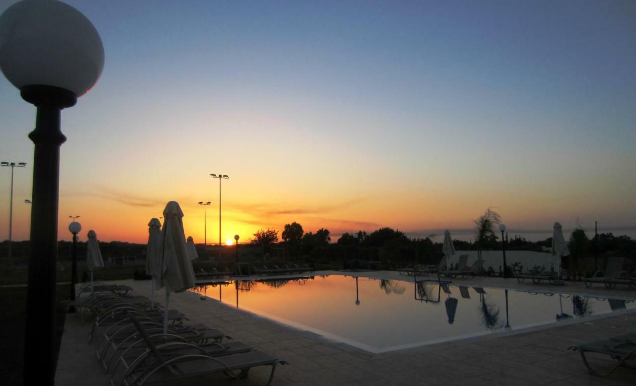 Protaras Tennis And Country Club Екстериор снимка